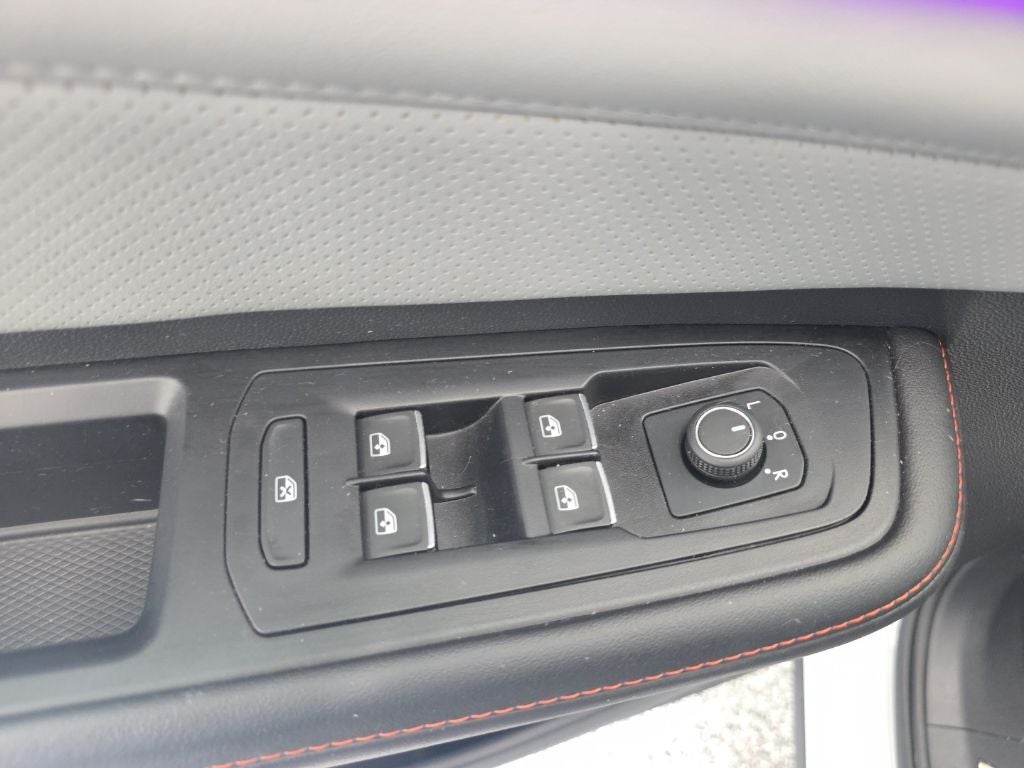 2024 Volkswagen Atlas 2.0T Peak Edition SE w/Technology