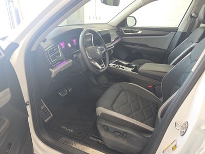 2024 Volkswagen Atlas 2.0T Peak Edition SE w/Technology