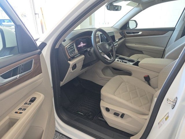 2024 Volkswagen Atlas 2.0T SE