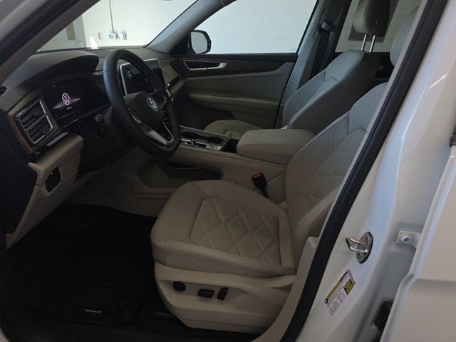 2024 Volkswagen Atlas 2.0T SE