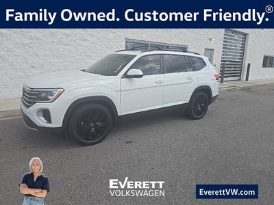 2025 Volkswagen Atlas 2.0T SE w/Technology