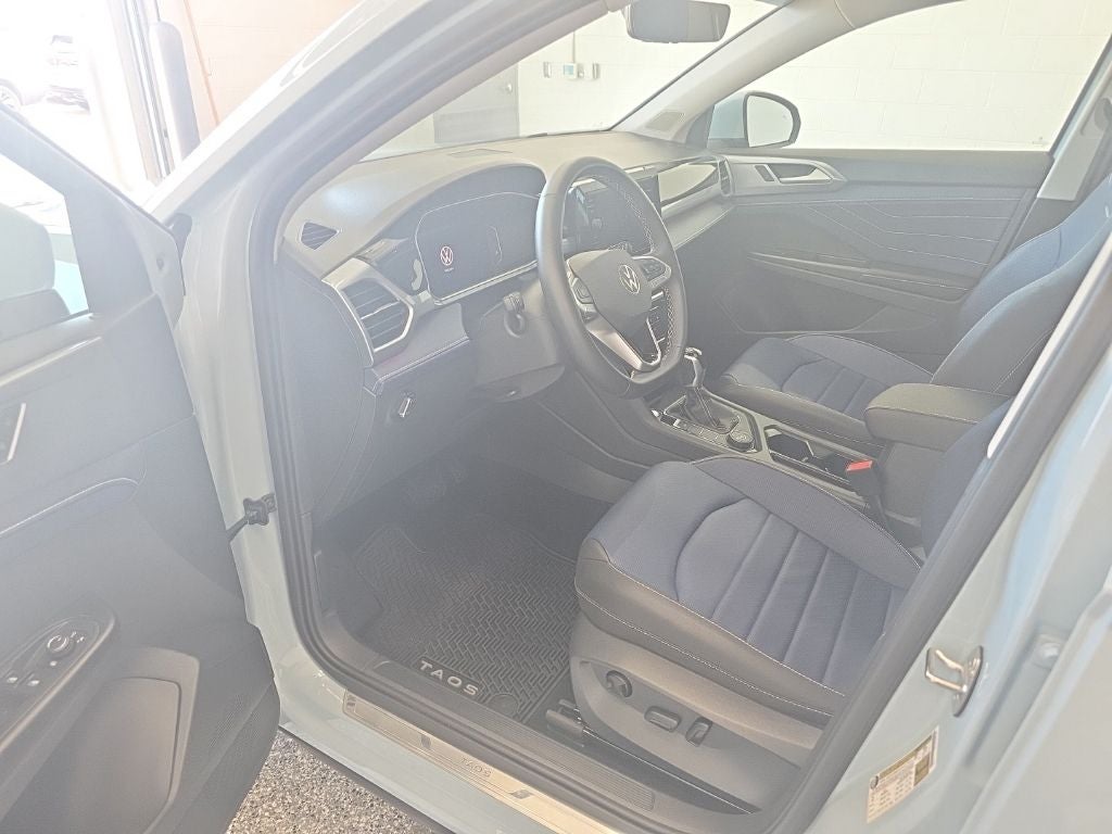 2026 Volkswagen Taos 1.5T SEL