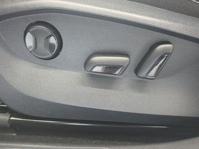 2026 Volkswagen Taos 1.5T SEL