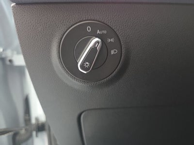 2026 Volkswagen Taos 1.5T SEL