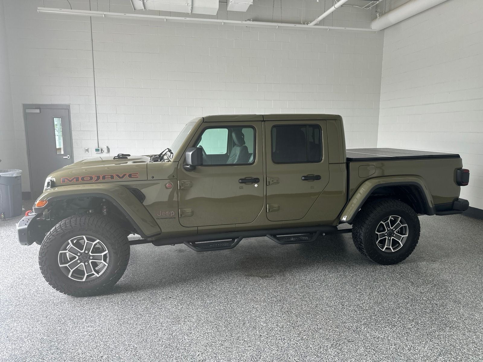 2025 Jeep Gladiator Mojave X-PACKAGE