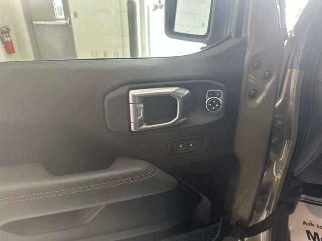 2025 Jeep Gladiator Mojave X-PACKAGE