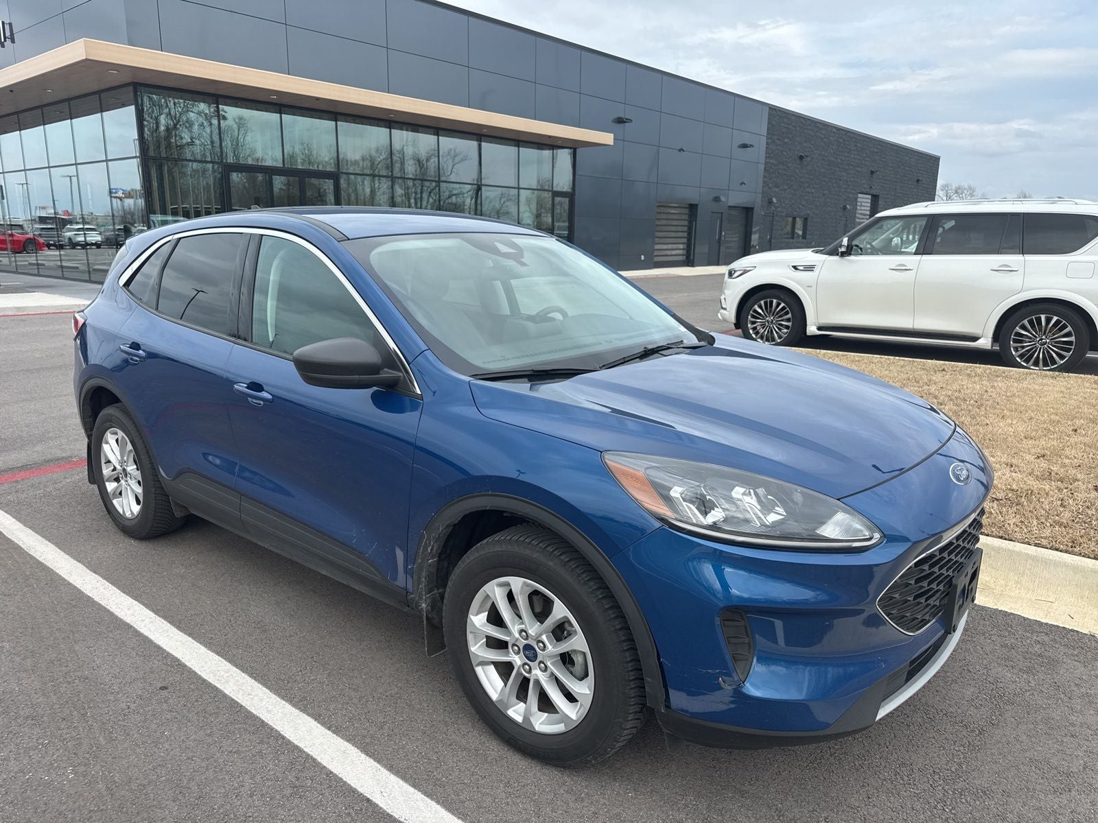 2022 Ford Escape Hybrid SE