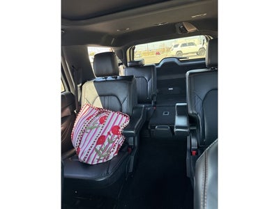 2022 Ford Expedition Platinum