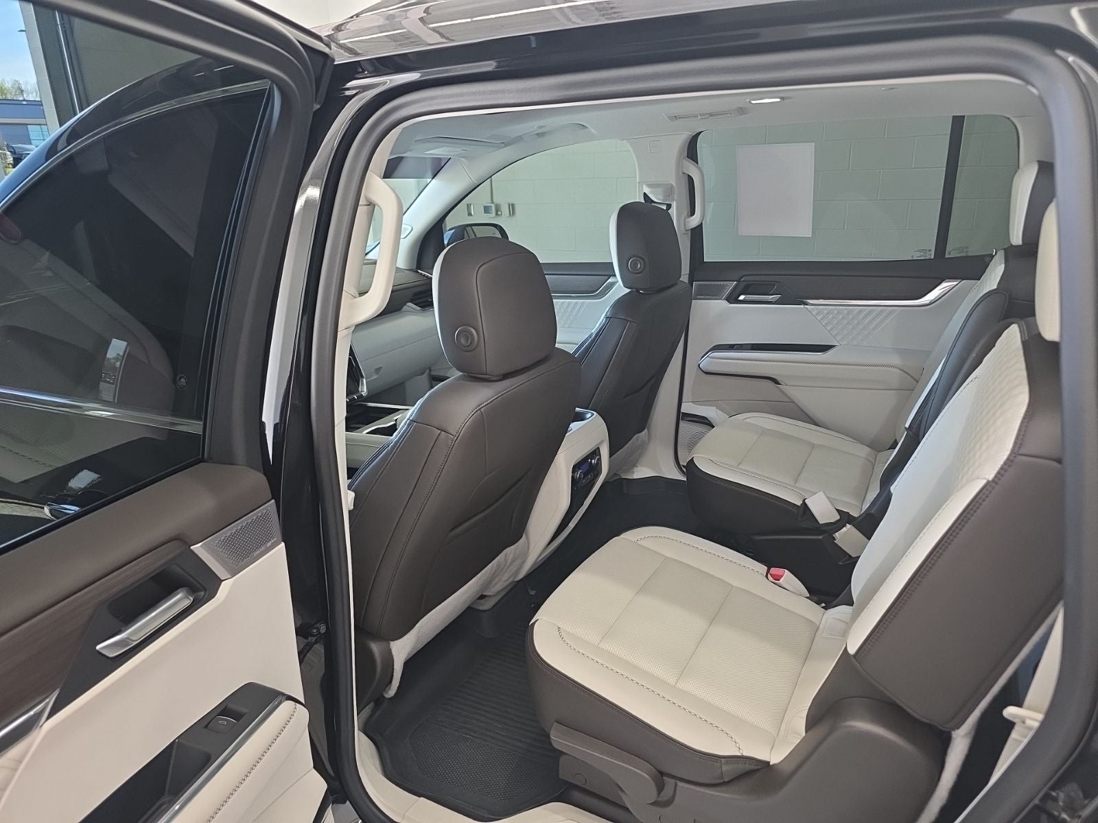 2024 GMC Acadia Denali Reserve