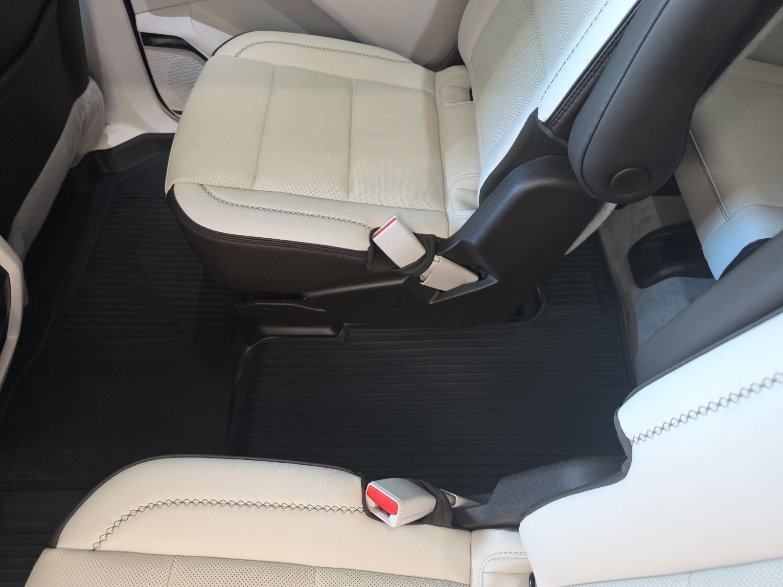 2024 GMC Acadia Denali Reserve