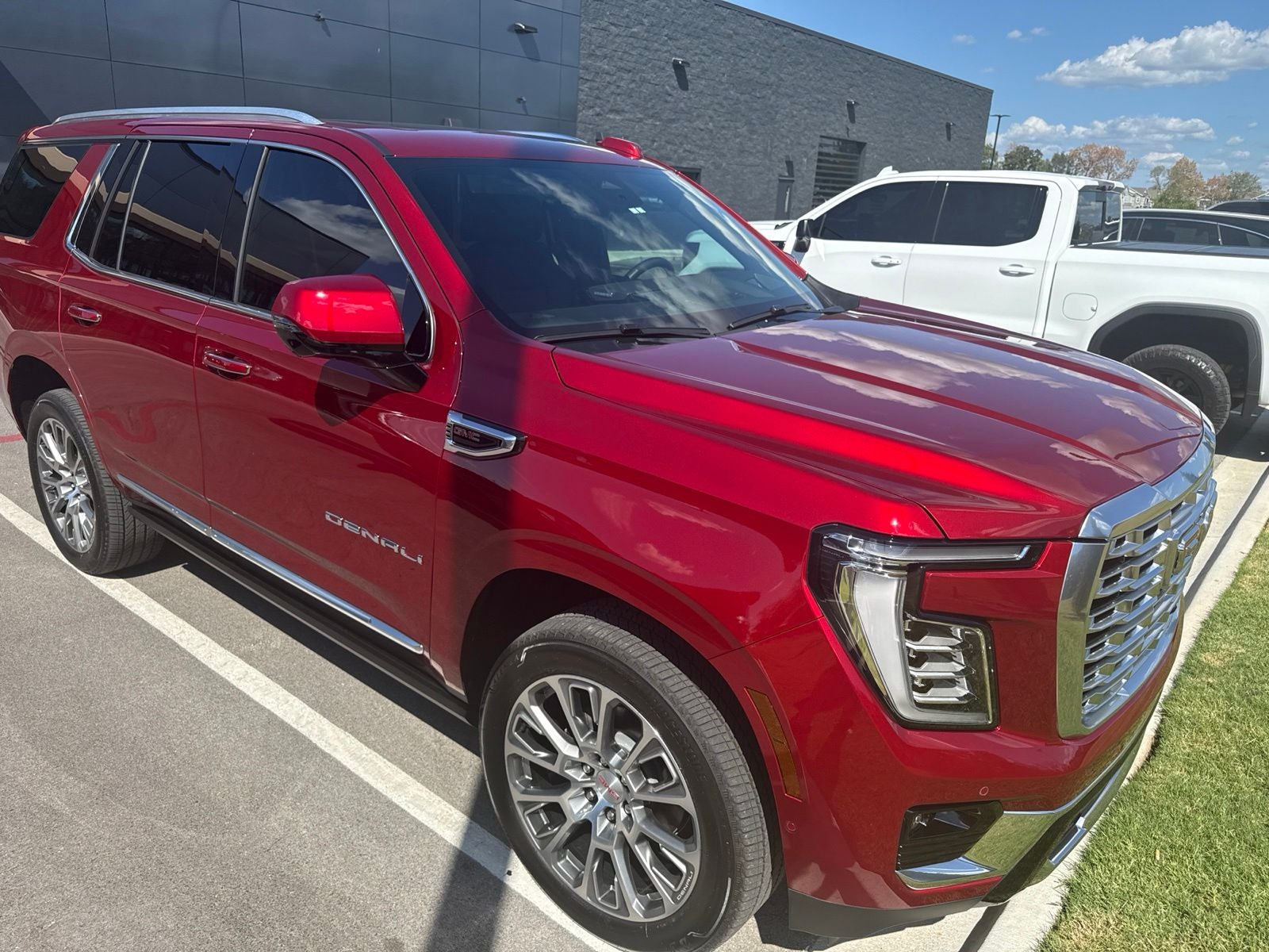 2025 GMC Yukon Denali