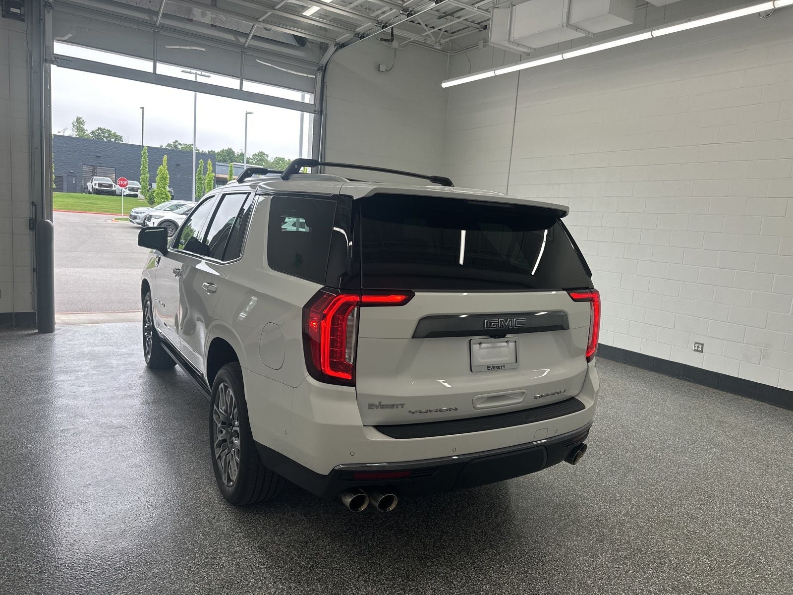 2024 GMC Yukon Denali Ultimate