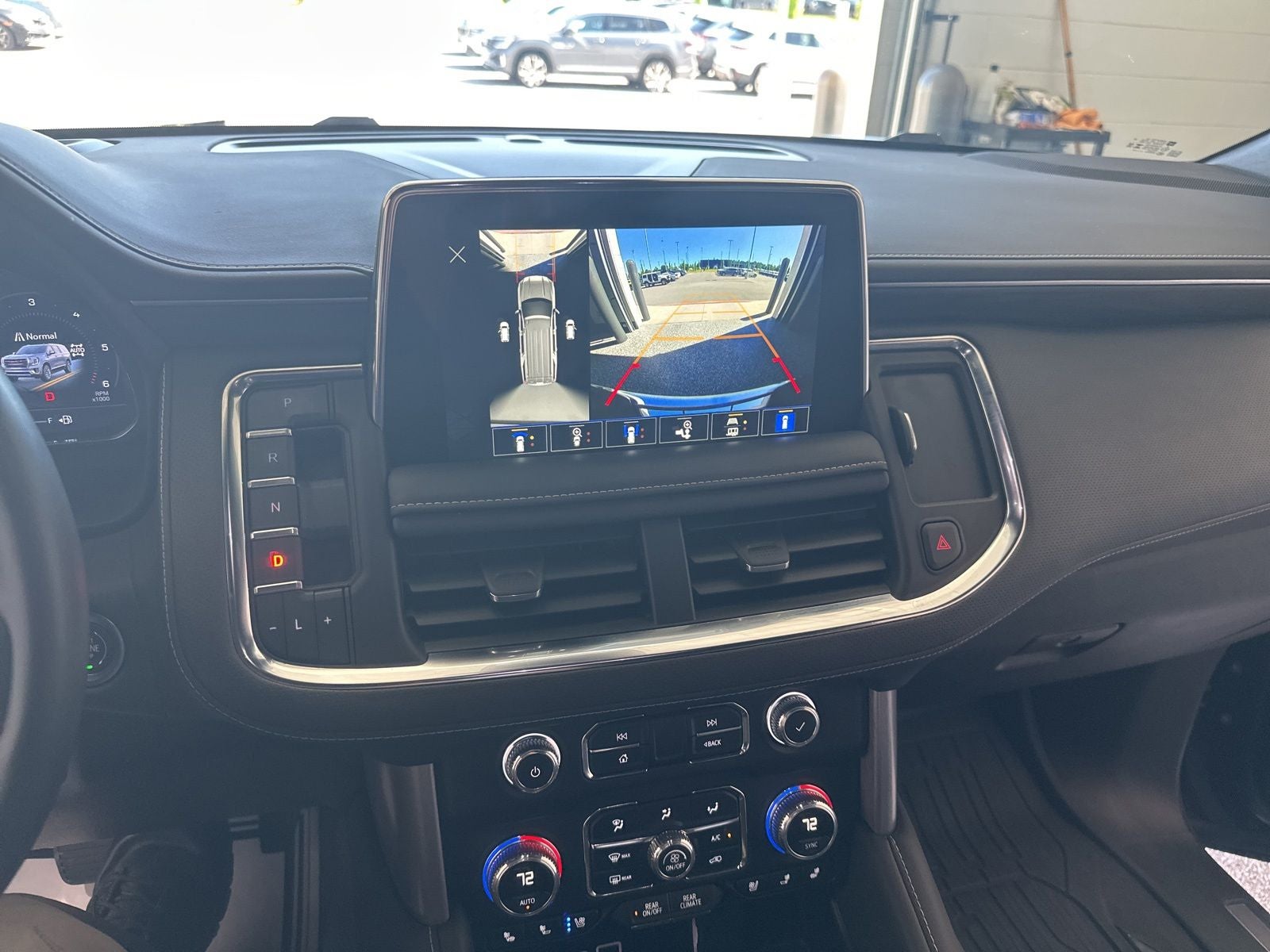 2024 GMC Yukon XL SLT