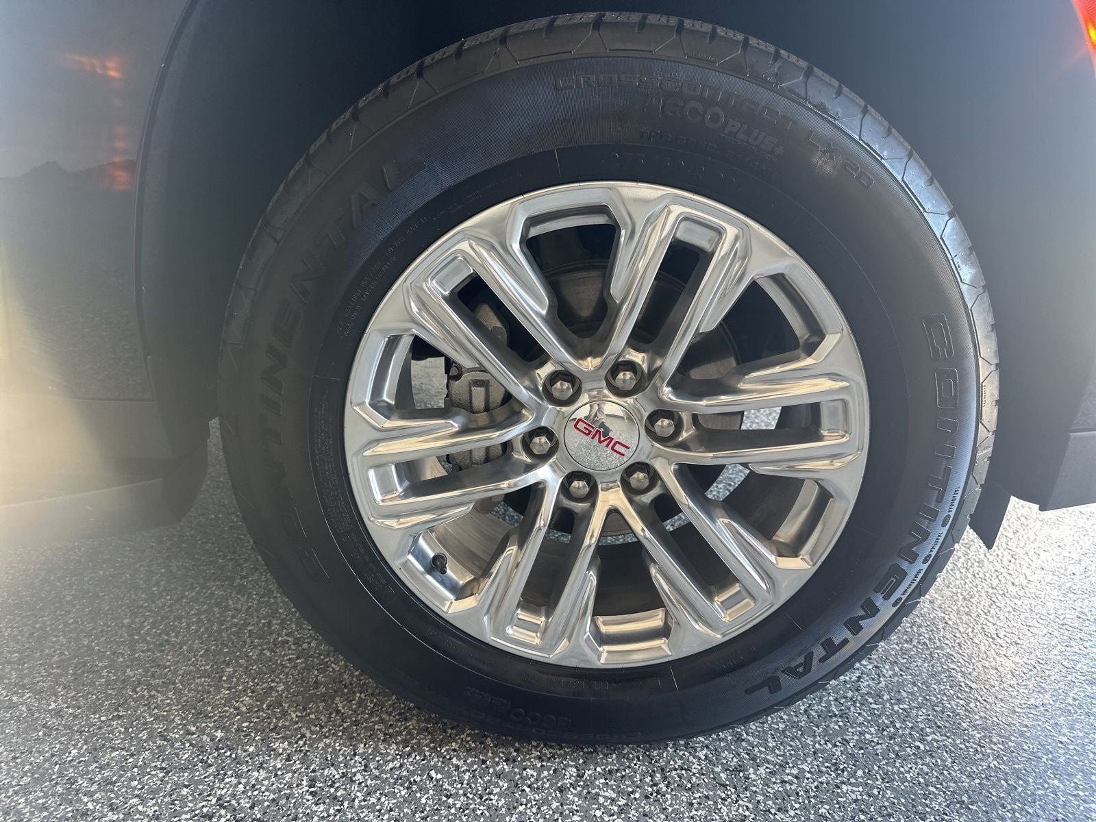 2024 GMC Yukon XL SLT