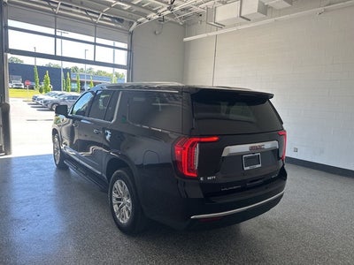 2024 GMC Yukon XL SLT