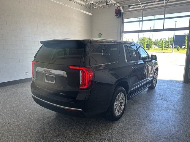 2024 GMC Yukon XL SLT