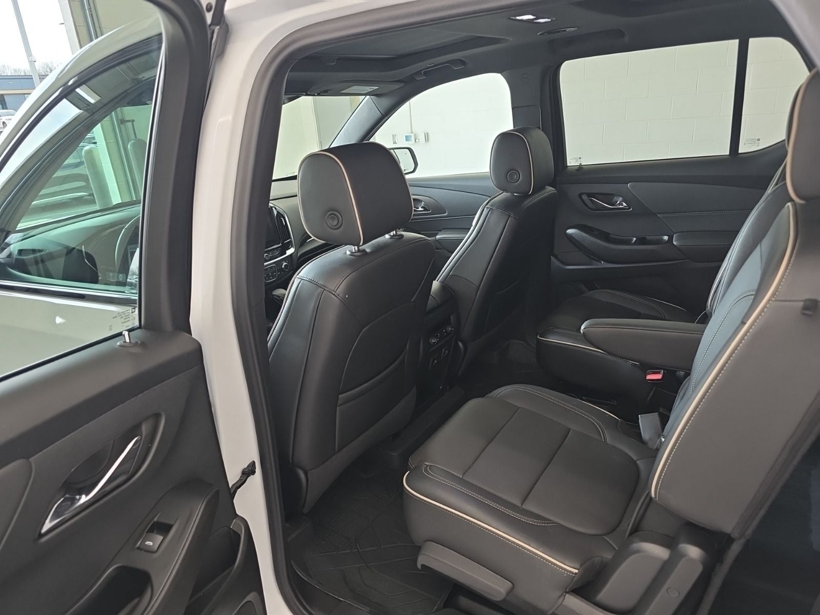 2024 Chevrolet Traverse Limited Premier