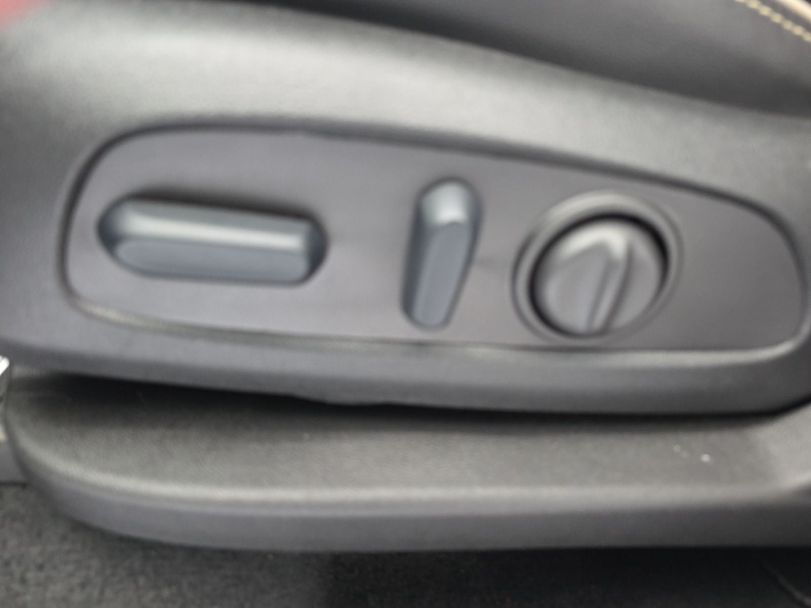 2024 Chevrolet Traverse Limited Premier