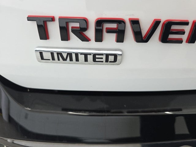 2024 Chevrolet Traverse Limited Premier
