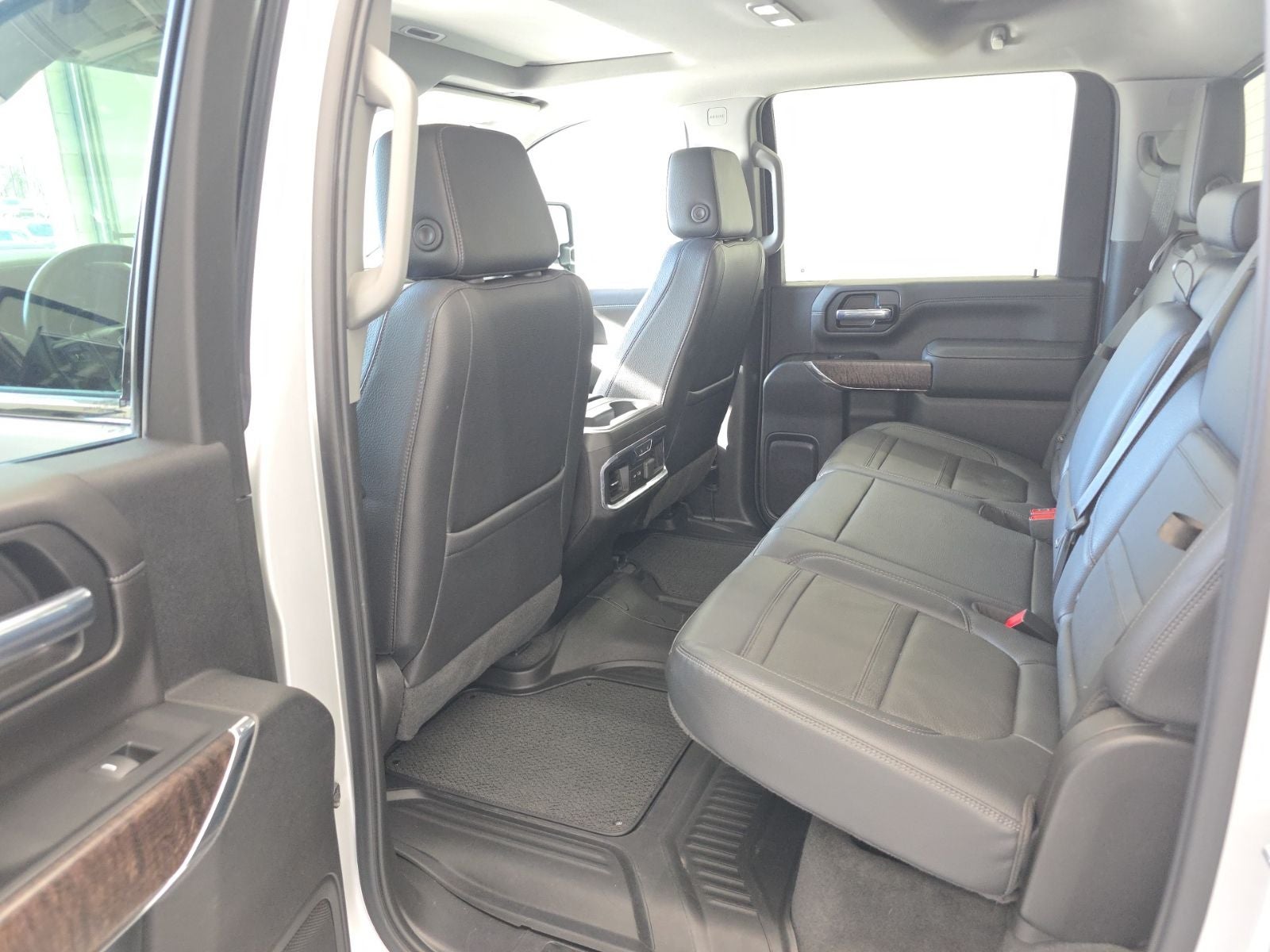 2023 GMC Sierra 2500HD Denali