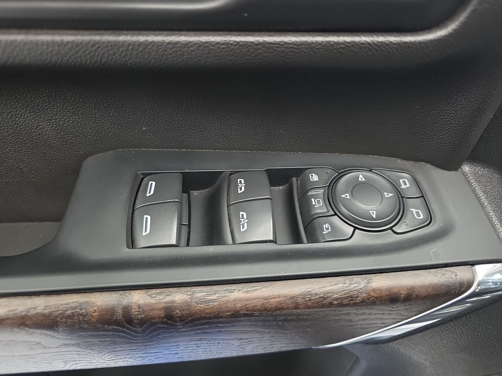 2023 GMC Sierra 2500HD Denali