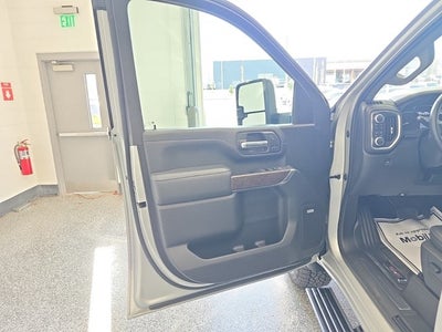 2023 GMC Sierra 2500HD Denali