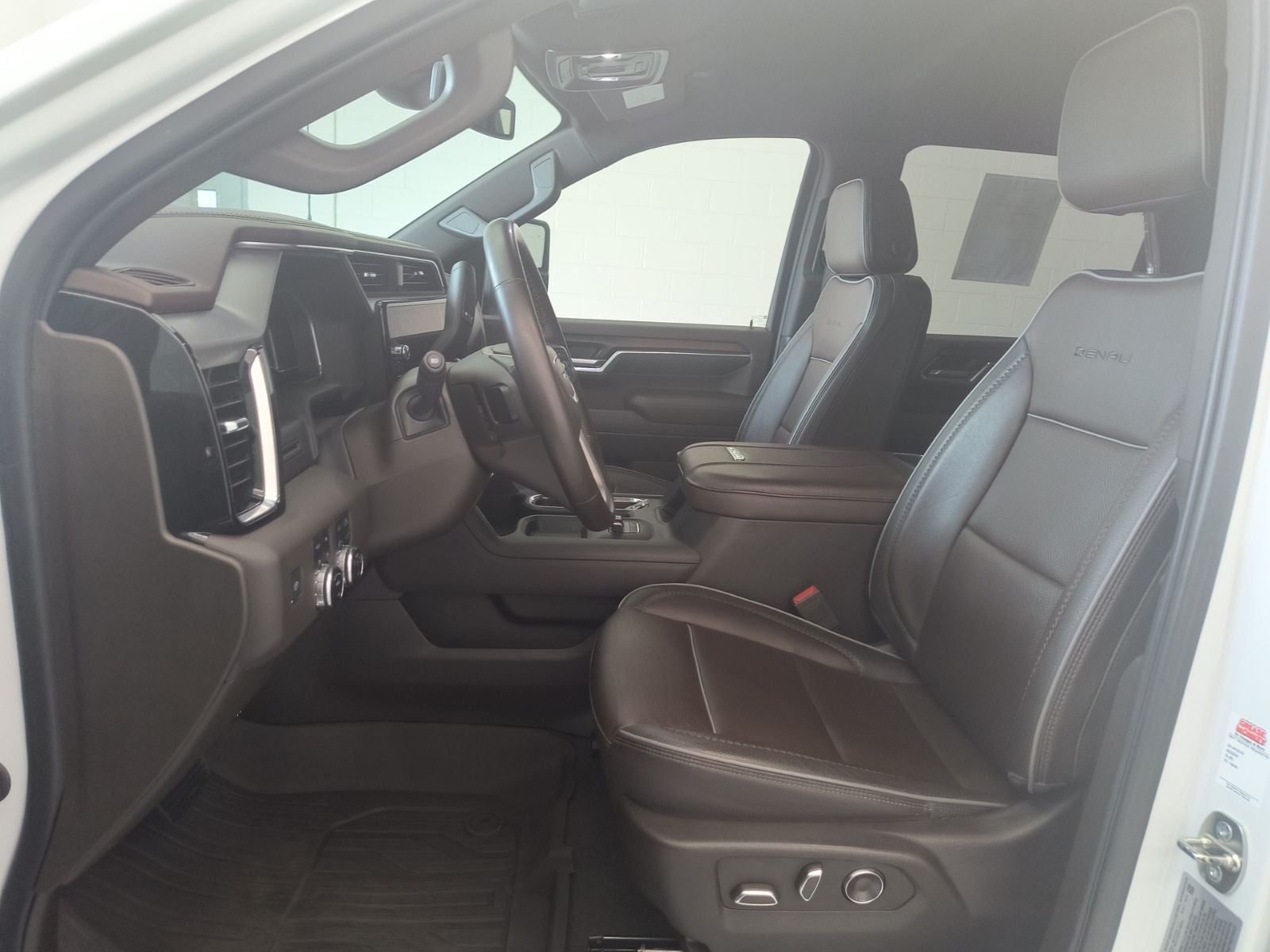 2024 GMC Sierra 3500HD Denali