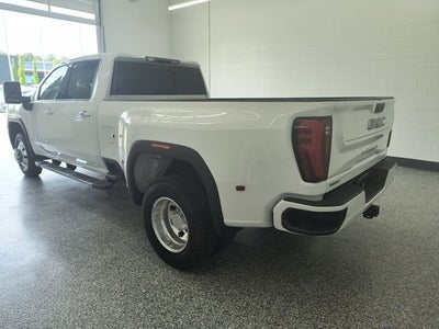 2024 GMC Sierra 3500HD Denali
