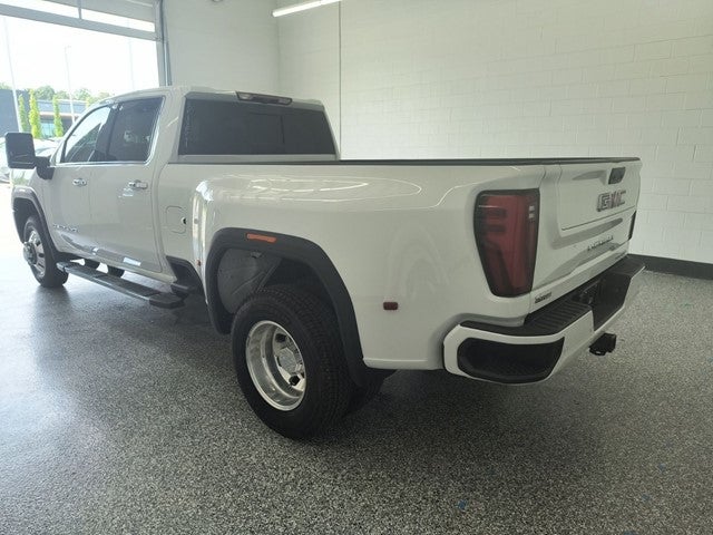 2024 GMC Sierra 3500HD Denali