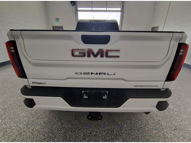 2024 GMC Sierra 3500HD Denali