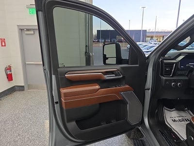 2024 GMC Sierra 2500HD Denali Ultimate