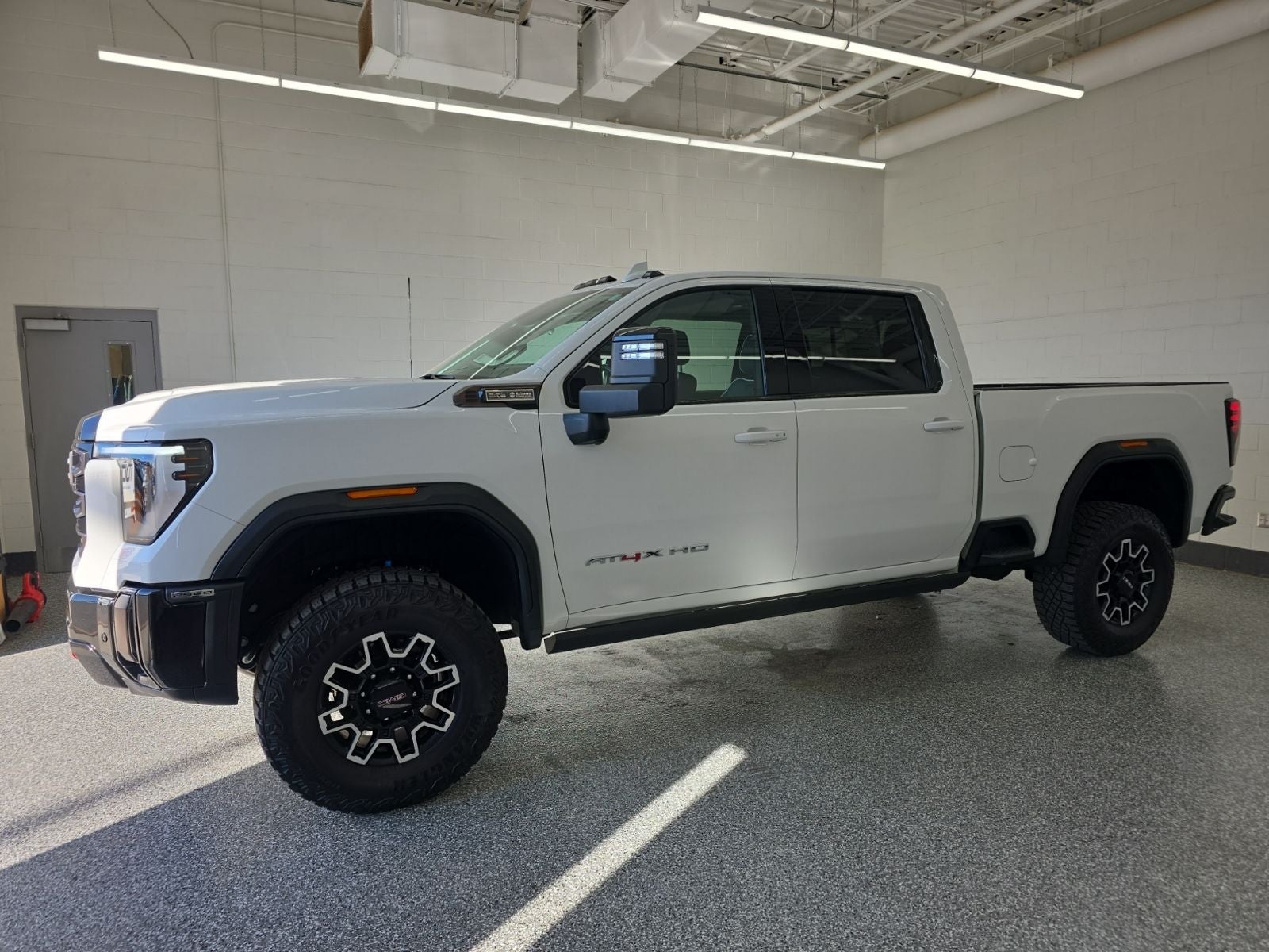2024 GMC Sierra 2500HD AT4X