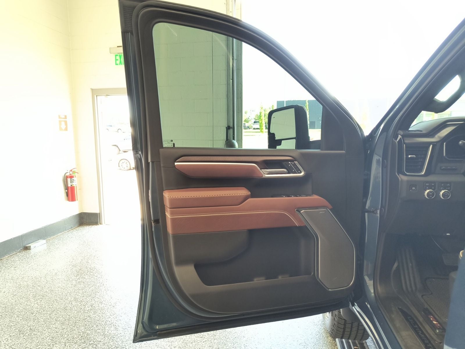 2025 GMC Sierra 2500HD Denali Ultimate