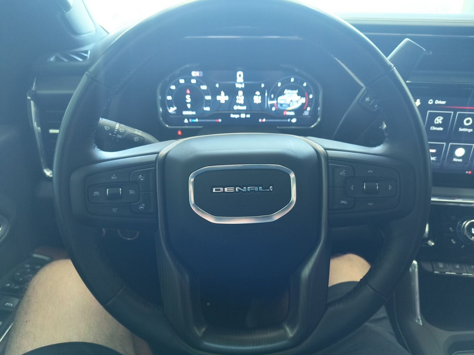 2025 GMC Sierra 2500HD Denali Ultimate