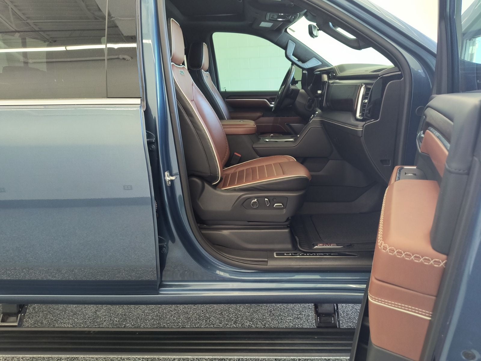 2025 GMC Sierra 2500HD Denali Ultimate