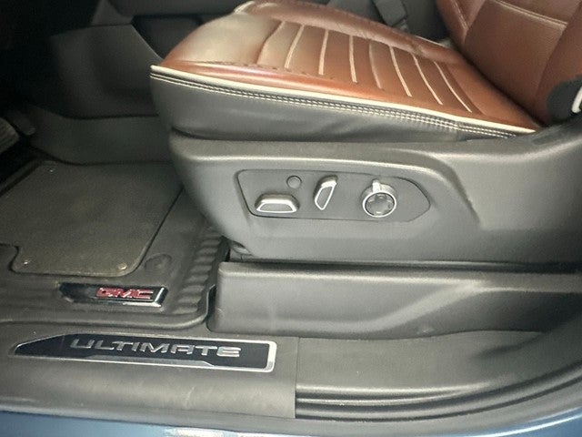 2025 GMC Sierra 2500HD Denali Ultimate