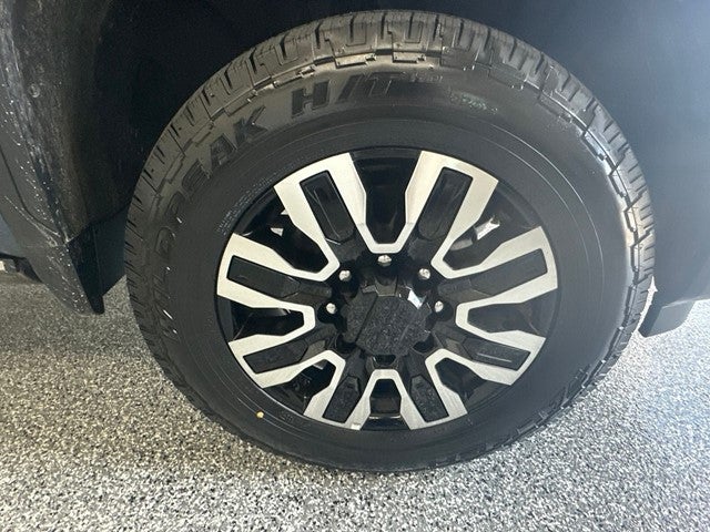 2025 GMC Sierra 2500HD Denali Ultimate