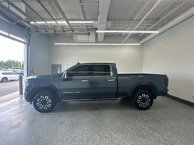 2025 GMC Sierra 2500HD Denali Ultimate