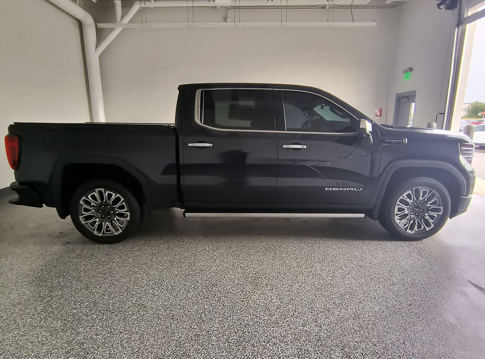 2023 GMC Sierra 1500 Denali Denali Ultimate - Photo 6