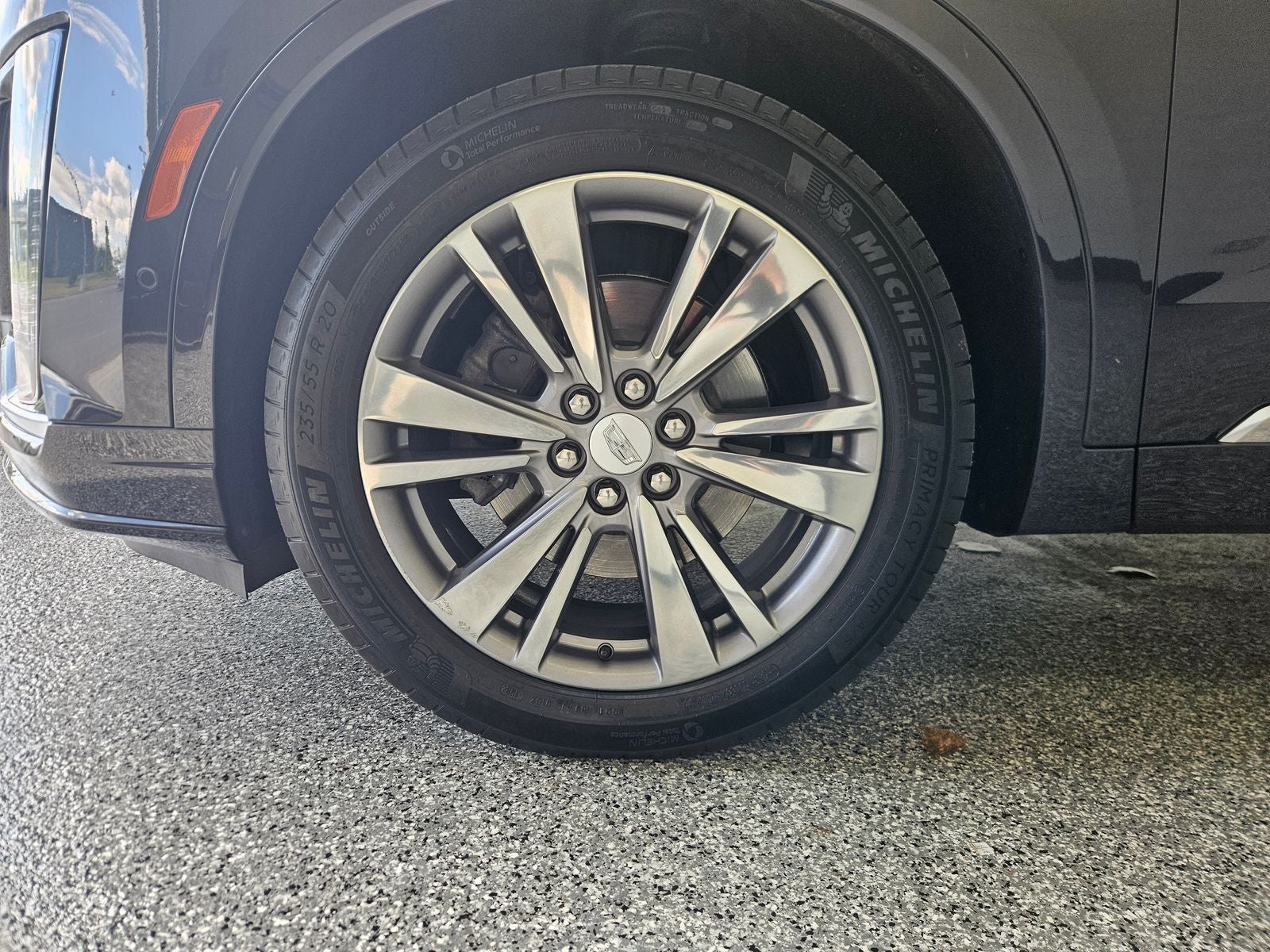 2024 Cadillac XT6 Premium Luxury
