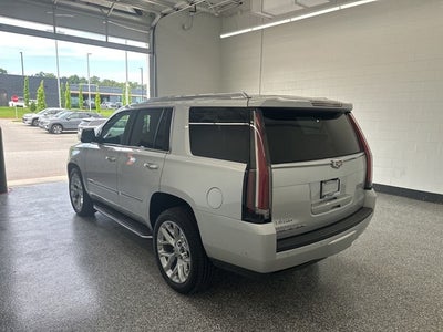 2020 Cadillac Escalade Luxury