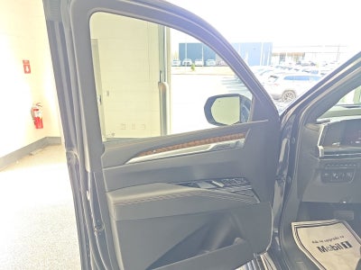 2025 Cadillac Escalade Sport Platinum