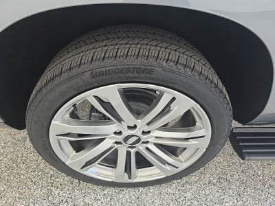 2025 Cadillac Escalade ESV Sport