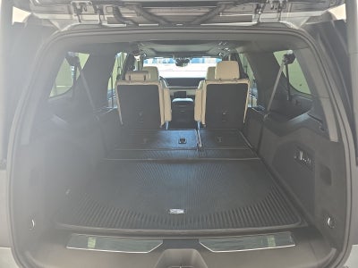 2025 Cadillac Escalade ESV Sport