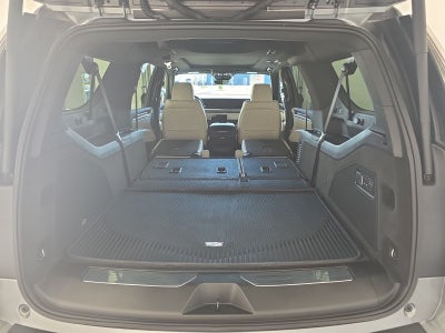 2025 Cadillac Escalade ESV Sport