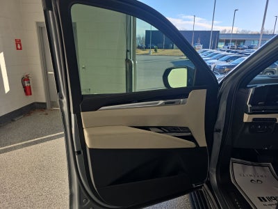 2025 Cadillac Escalade ESV Sport