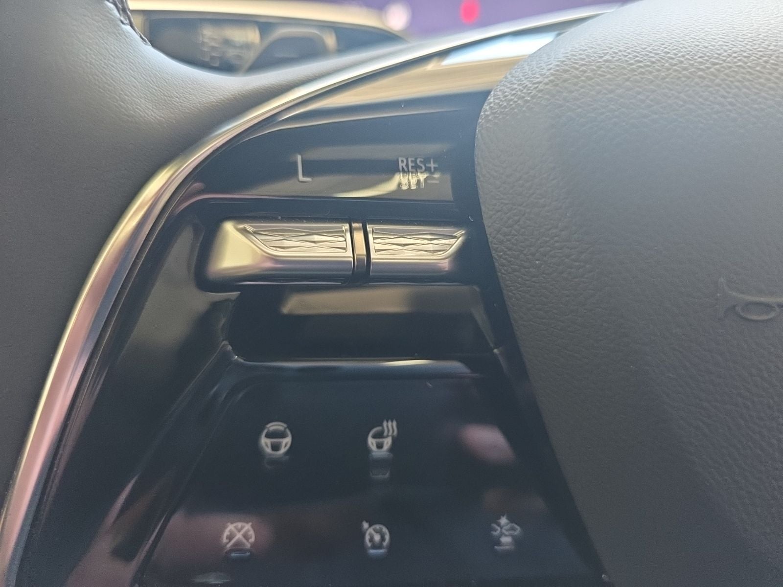 2025 Cadillac Escalade ESV Sport