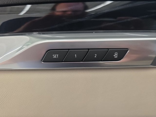 2025 Cadillac Escalade ESV Sport