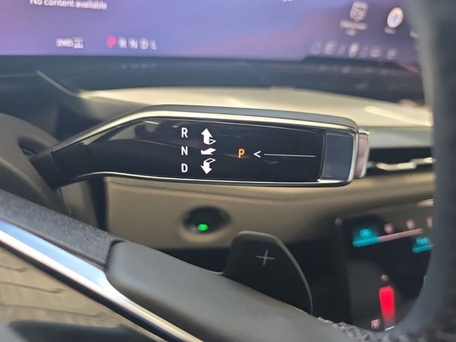 2025 Cadillac Escalade ESV Sport