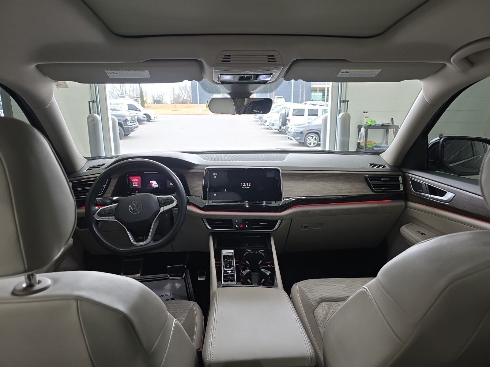 2024 Volkswagen Atlas 2.0T SEL Premium R-Line